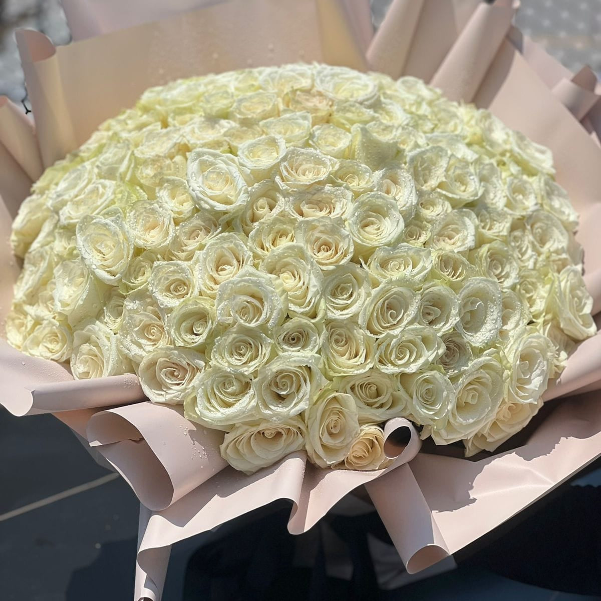300 White Rose Bouquet