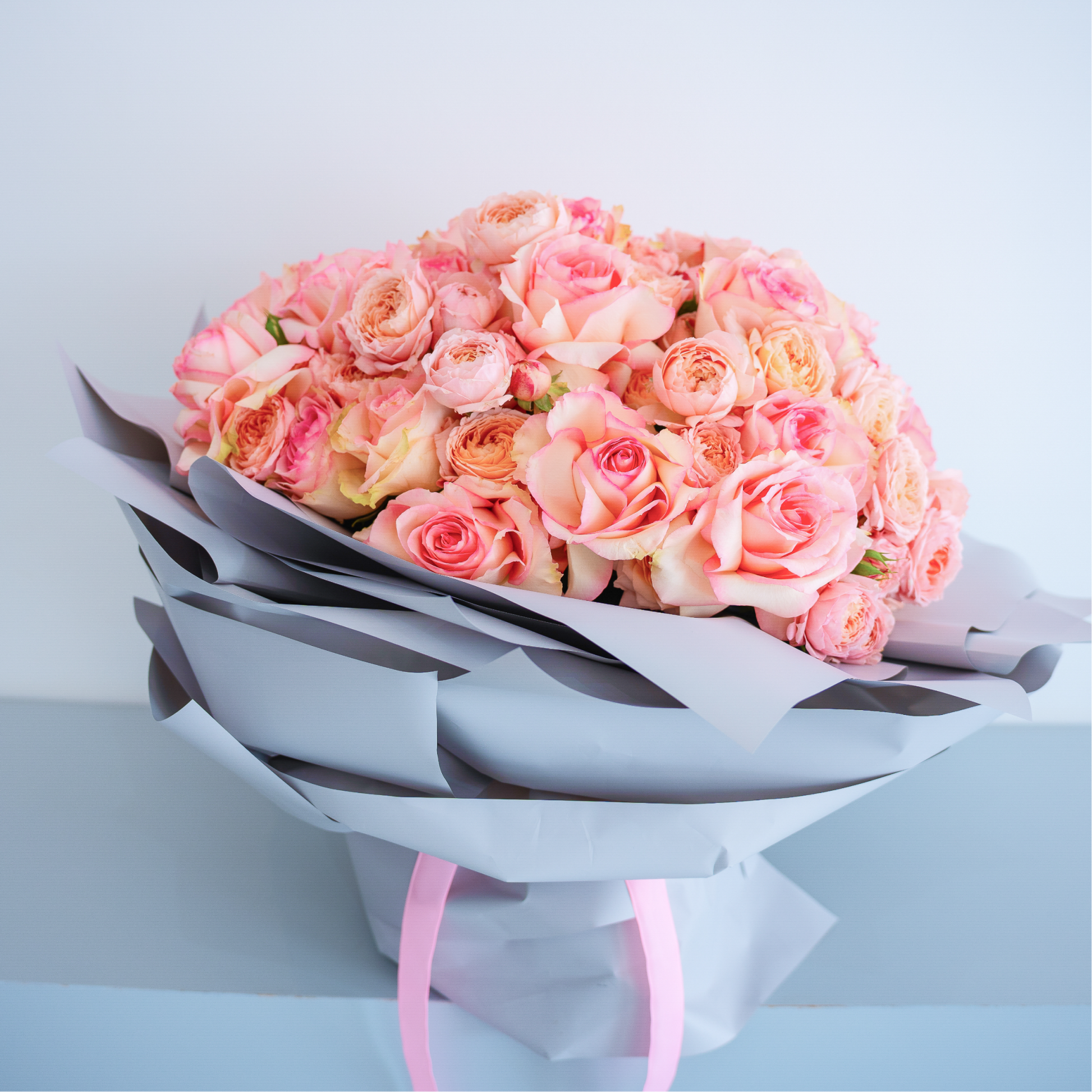 Esperance Elegance – Hand-Tied Bouquet of 40 Roses